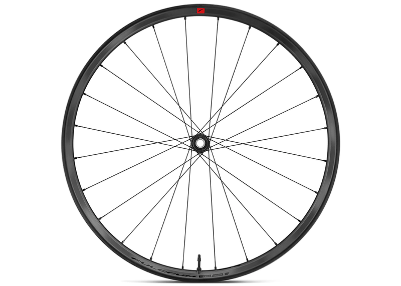 fulcrum-red-zone-carbon-wheels-22-s1_hr_1800x1800
